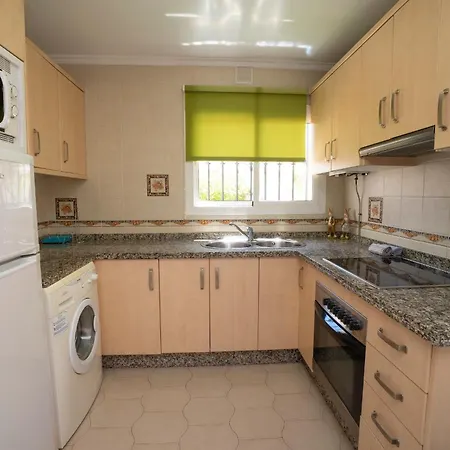 Semesterbostad Pinos 22 Menyber Nerja