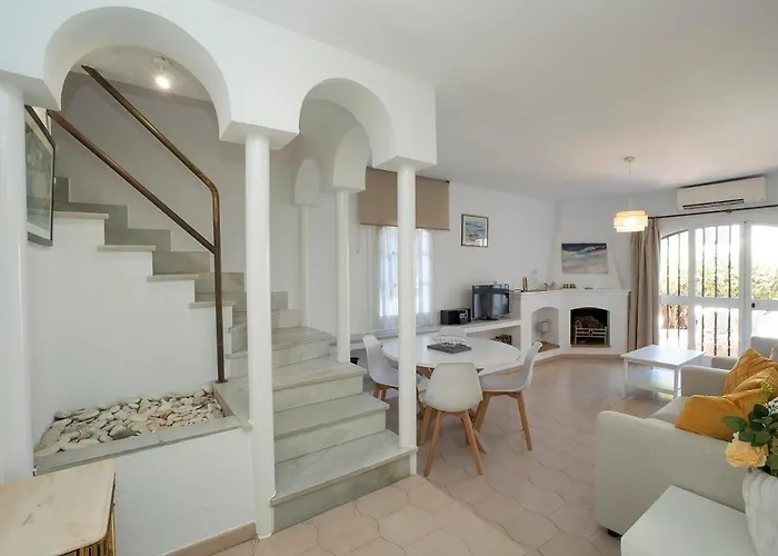 Pinos 22 Menyber * Nerja