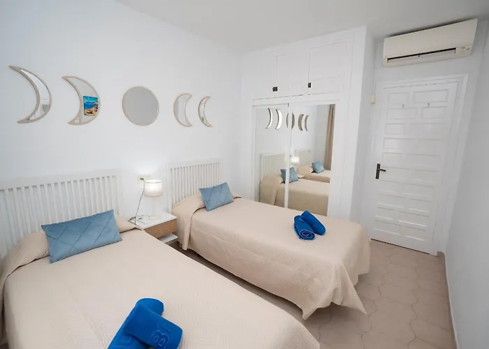 Semesterbostad Pinos 22 Menyber