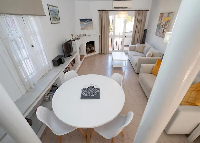 Pinos 22 Menyber * Nerja