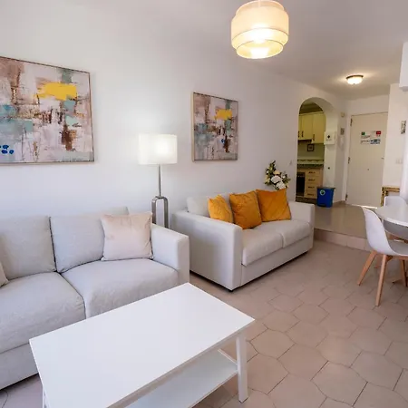 Pinos 22 Menyber נרחה